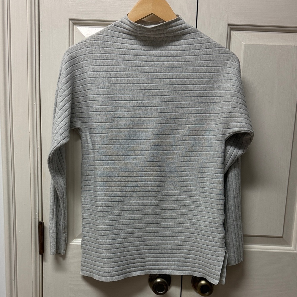 Banana Republic Light Gray Ribbed Mock Neck Sweater